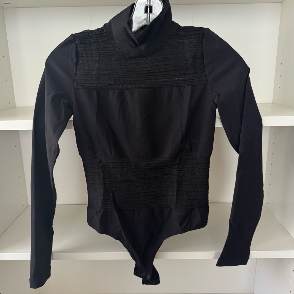 WOLFORD Synergy Mix Black Turtleneck Long Sleeve Bodysuit